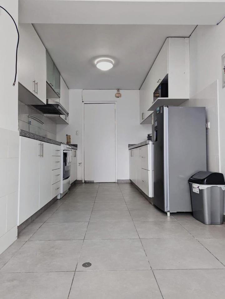 B1 Privada, Miraflores Apartment *